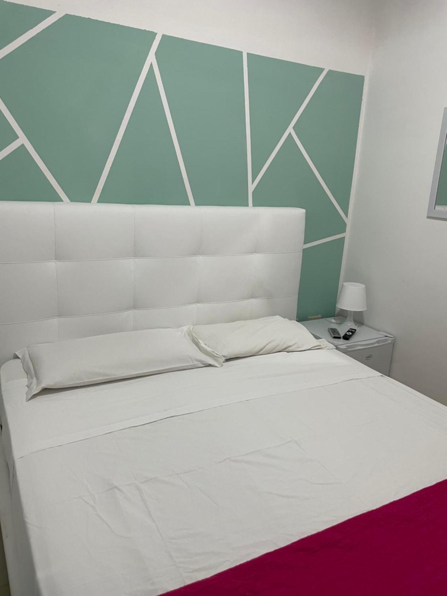 Hostel Bb La Fenice Неаполь Экстерьер фото