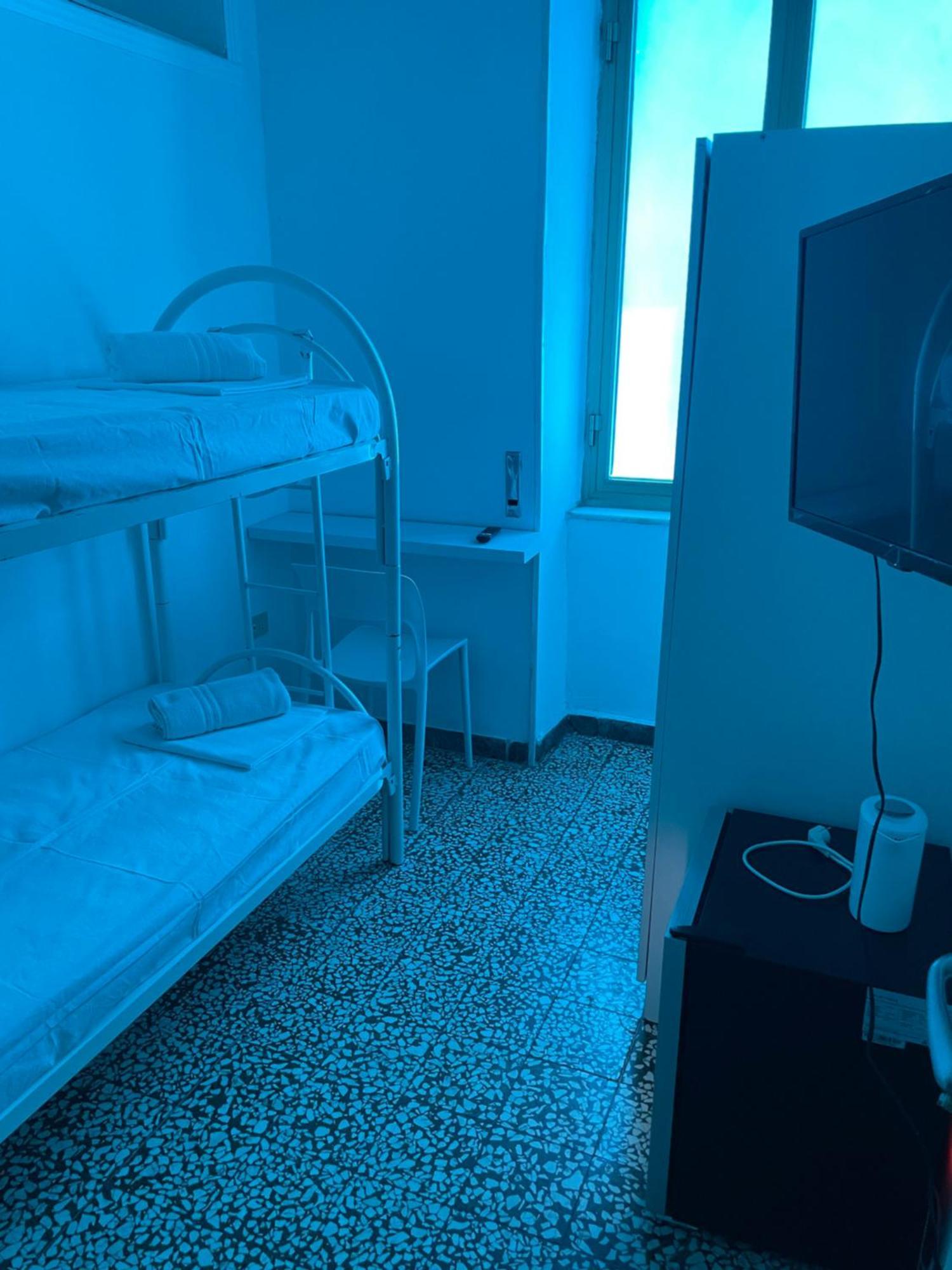 Hostel Bb La Fenice Неаполь Экстерьер фото